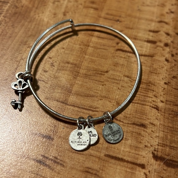 Alex and ani silver key bracelet - Picture 3 of 3